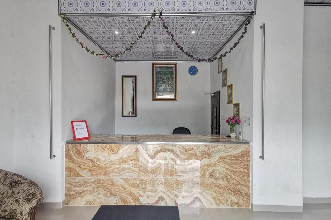 Reddoorz Near Kantor Walikota Bontang Nyerakat ภายนอก รูปภาพ